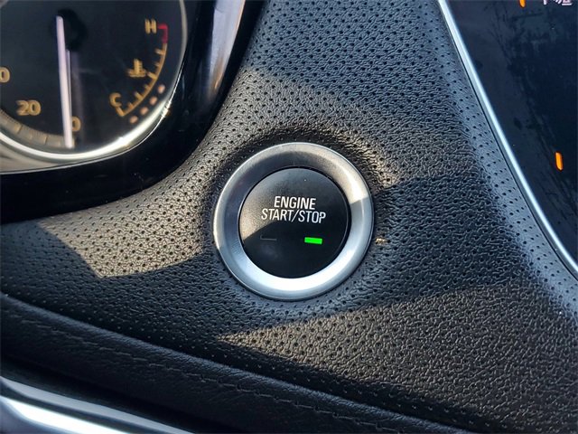 Used 2021 Cadillac XT5 Premium Luxury image 39