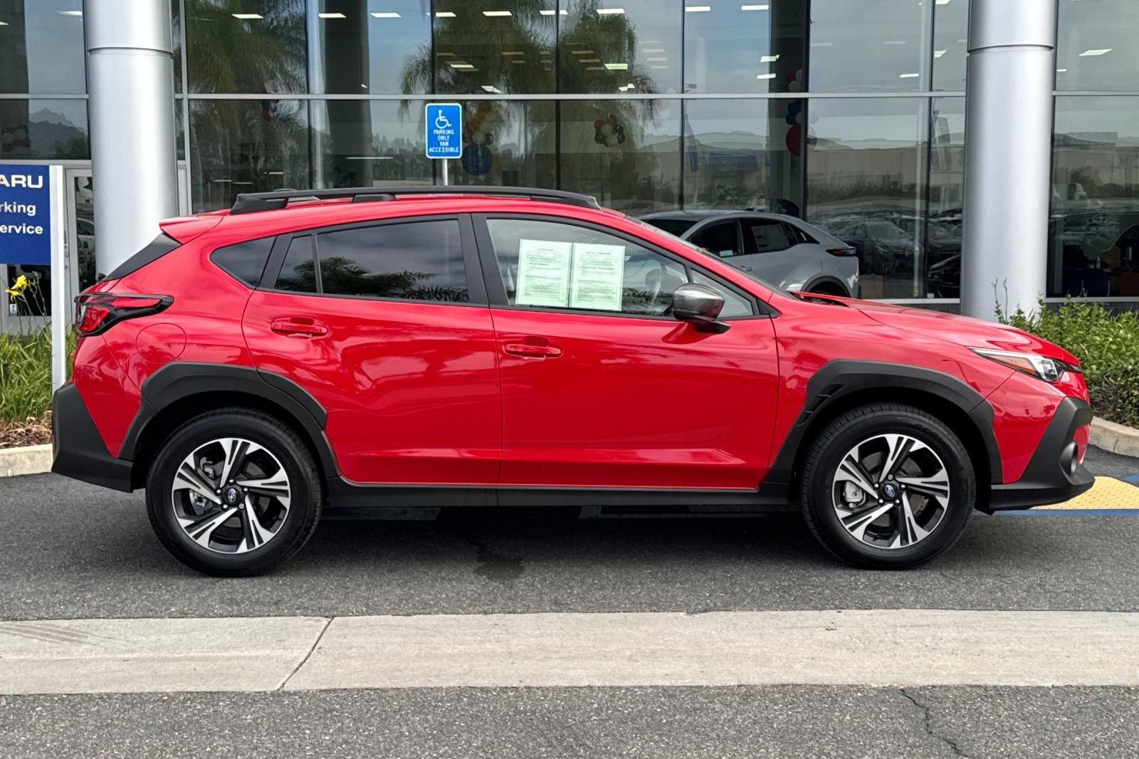Certified 2025 Subaru Crosstrek 2.5i Premium AWD/4WD image 3