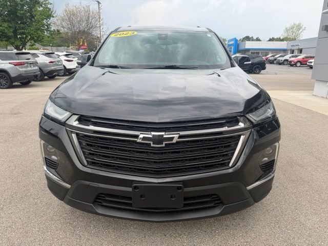 Used 2023 Chevrolet Traverse LT w/ Midnight/Sport Edition AWD/4WD image 8