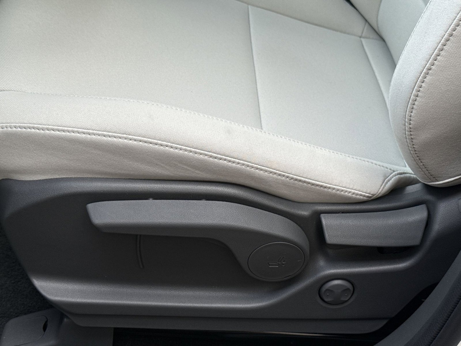 New 2026 Hyundai Santa Fe SE AWD/4WD image 14