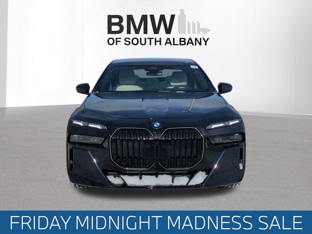 New 2026 BMW 740i xDrive w/ Executive Package image 9
