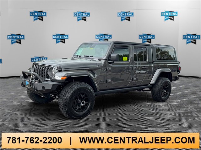 New 2025 Jeep Gladiator Sport image 1