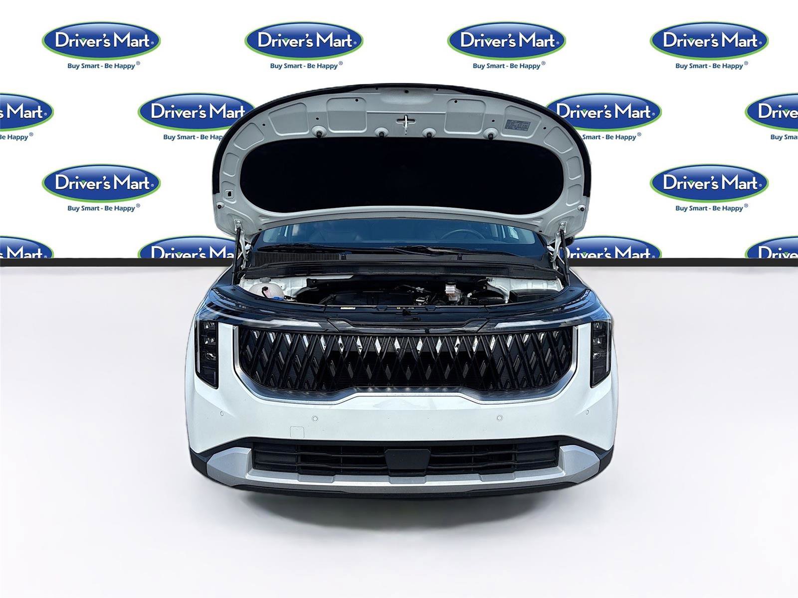 Used 2025 Kia Carnival FWD image 34