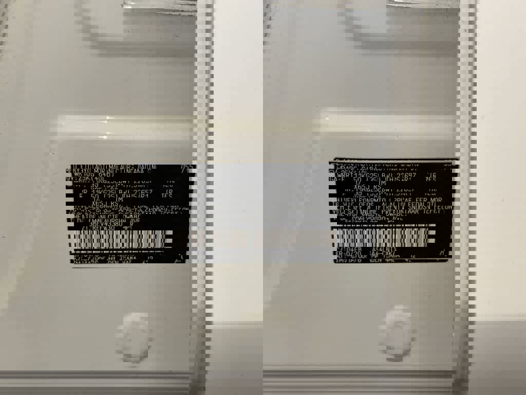 Used 2015 Toyota RAV4 LE AWD/4WD image 14