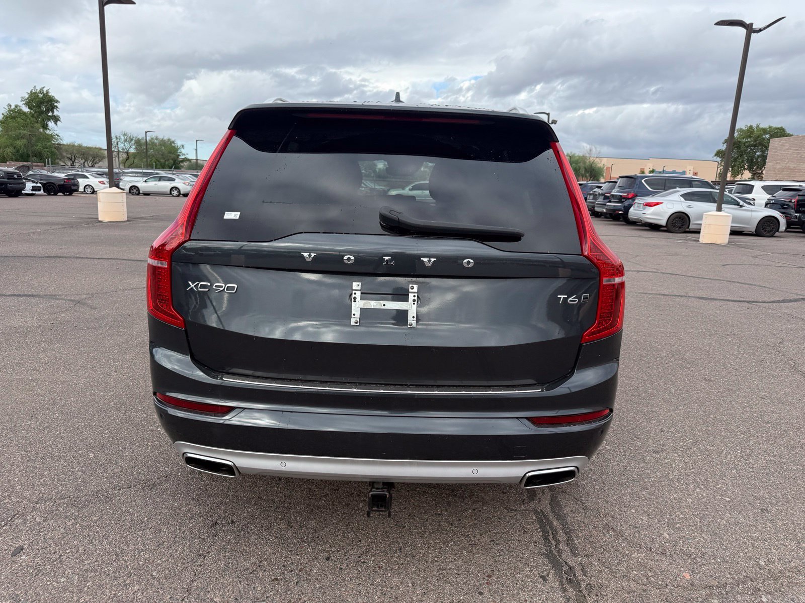 Used 2021 Volvo XC90 T6 Momentum w/ Advanced Package AWD/4WD image 6