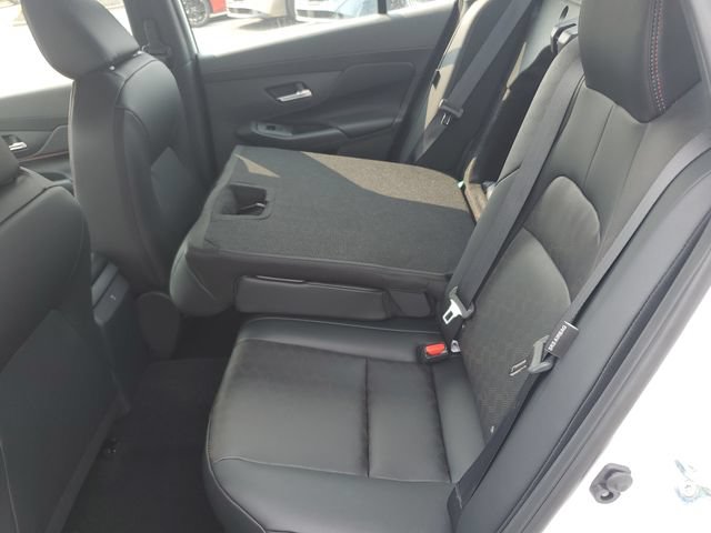 New 2026 Nissan Sentra SR w/ SR Premium Package FWD image 17