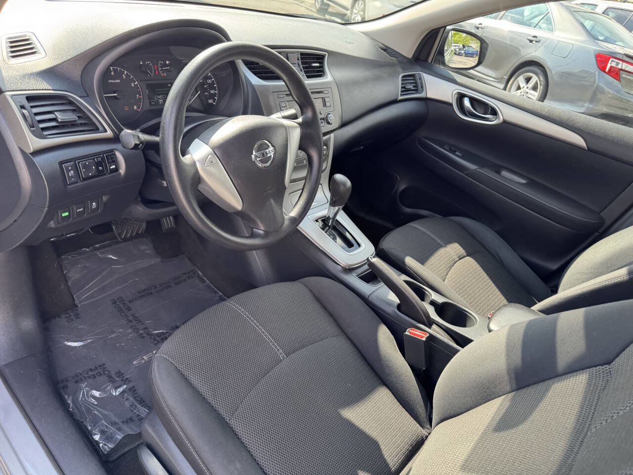 Used 2014 Nissan Sentra S image 27