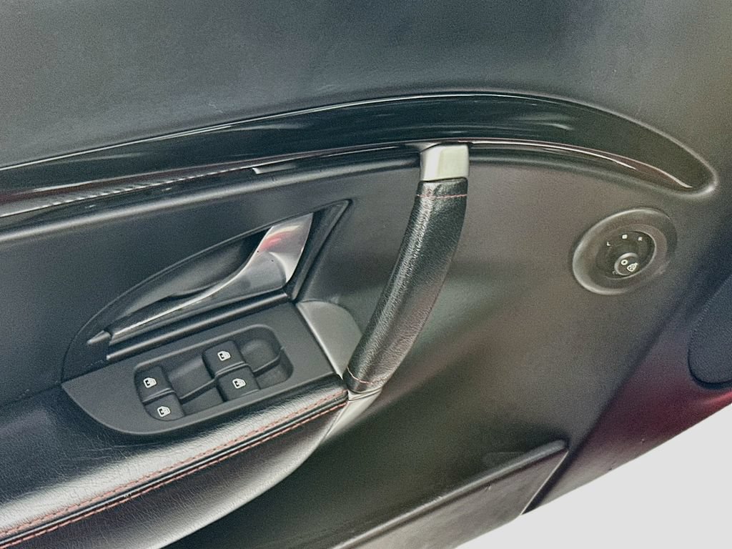 Used 2013 Maserati GranTurismo Sport RWD image 19