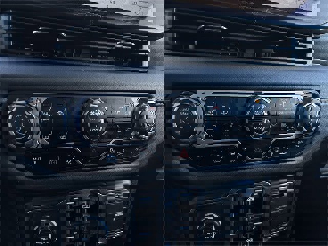 Used 2024 Jeep Wrangler High Altitude image 21