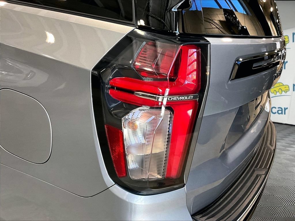 Used 2024 Chevrolet Tahoe RST w/ Luxury Package AWD/4WD image 35