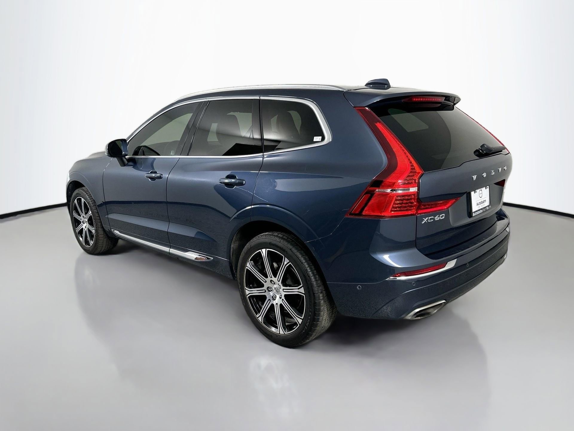 Used 2020 Volvo XC60 T5 Inscription image 8