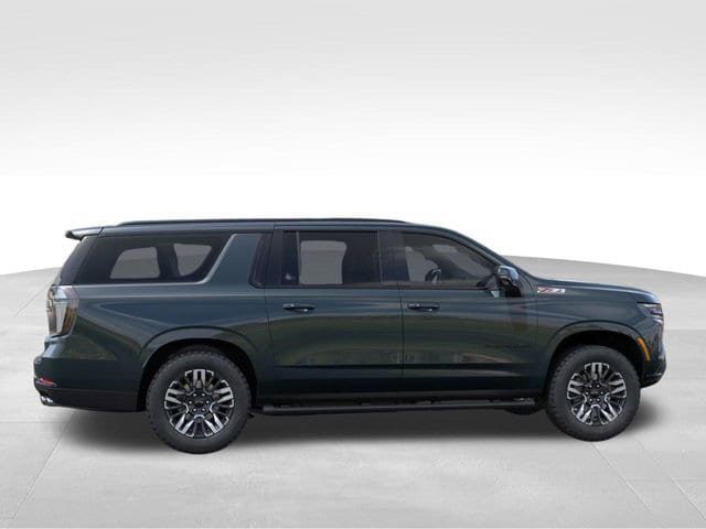 New 2026 Chevrolet Suburban Z71 w/ Z71 Off-Road Package AWD/4WD image 5