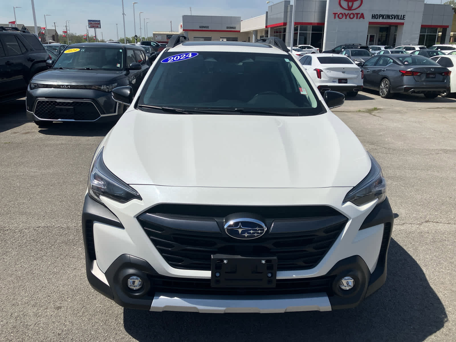 Used 2024 Subaru Outback Limited AWD/4WD image 2