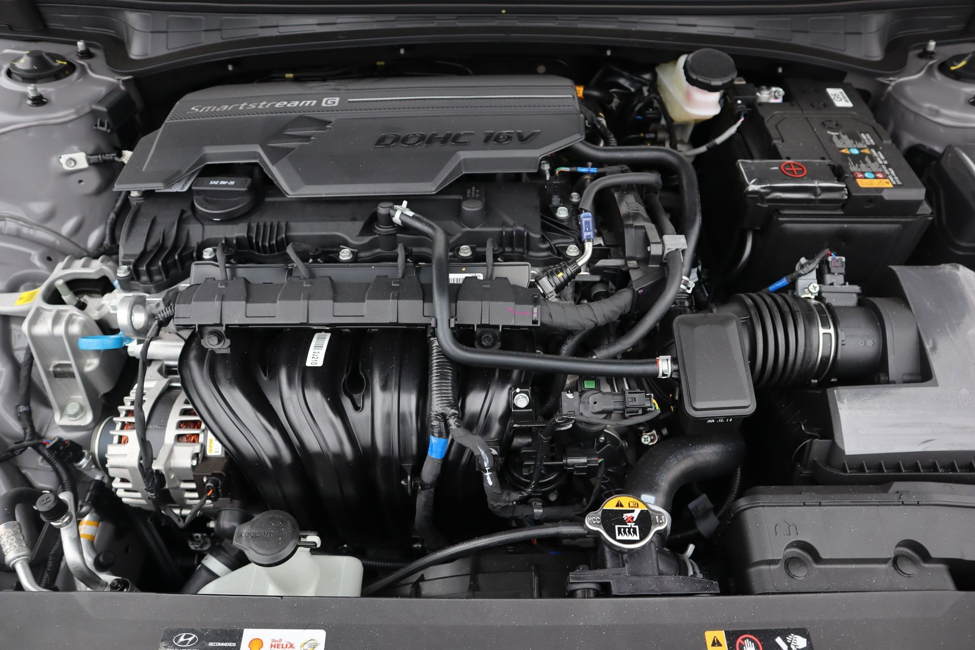 Certified 2025 Hyundai Elantra SEL image 6