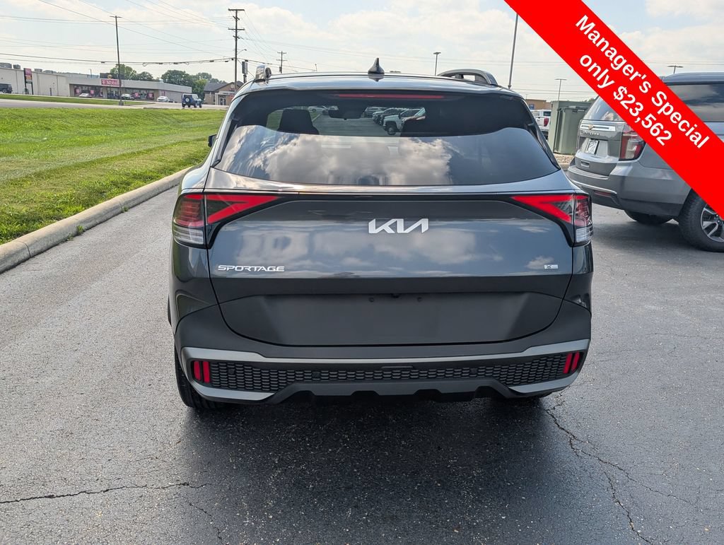 Used 2023 Kia Sportage X-Line w/ X-Line Premium Package AWD/4WD image 6