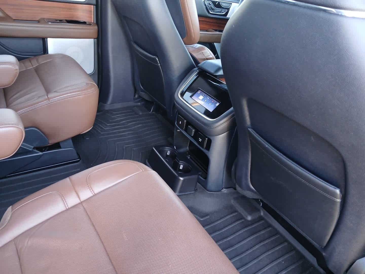 Used 2024 Lincoln Navigator Reserve AWD/4WD image 66