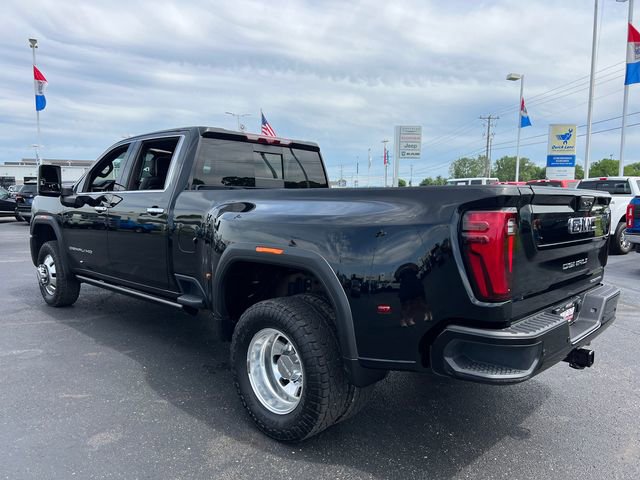 Used 2024 GMC Sierra 3500 Denali Ultimate AWD/4WD image 5