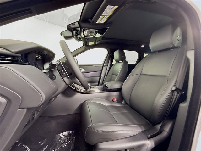 New 2026 Land Rover Range Rover Velar Dynamic SE image 11