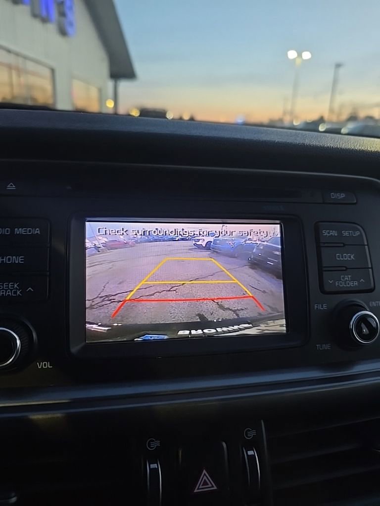 Used 2017 Kia Optima LX image 12