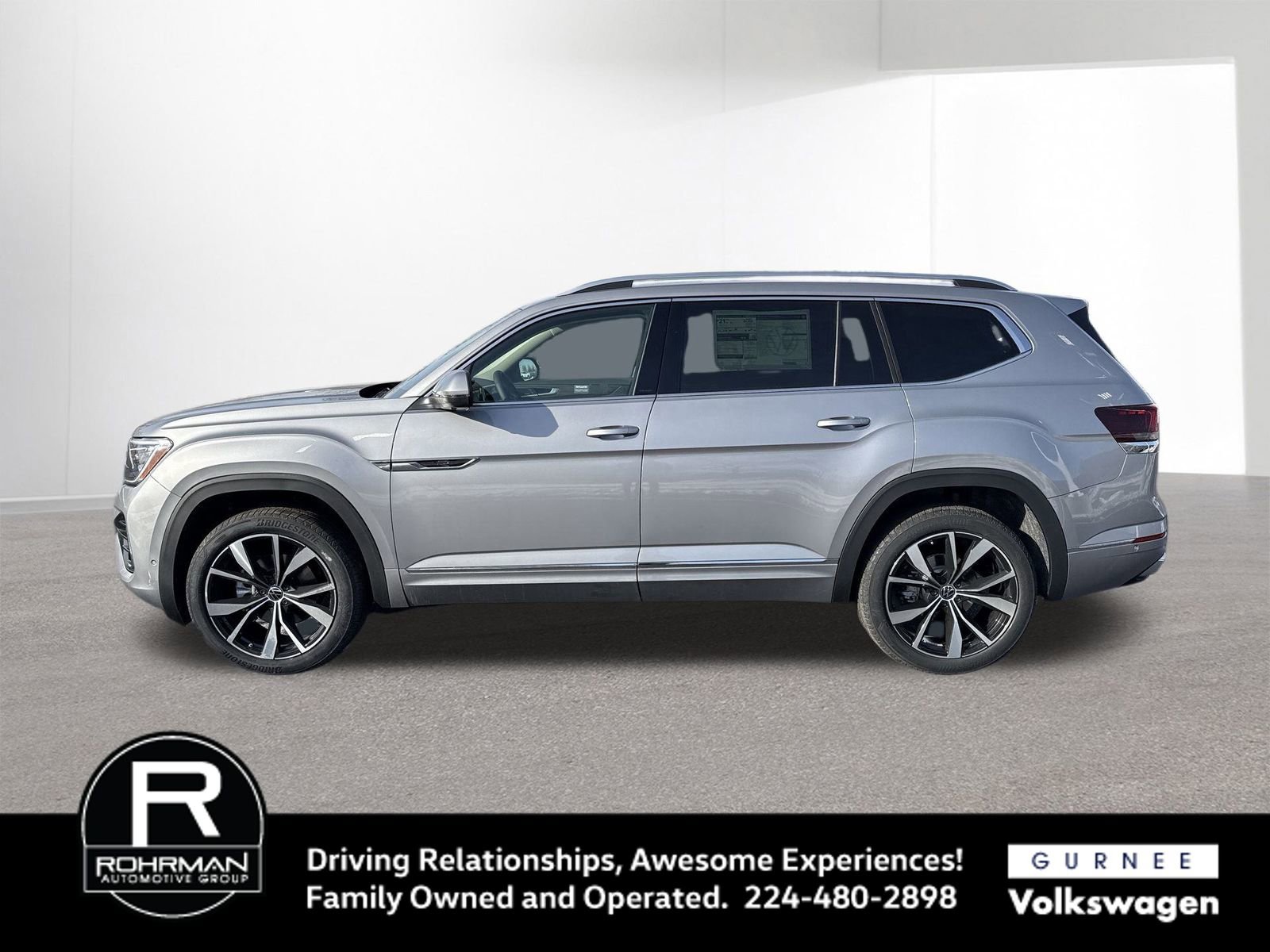 New 2026 Volkswagen Atlas SEL Premium R-Line image 5