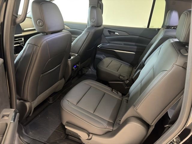 New 2026 Chevrolet Traverse LT w/ Driver Confidence Package AWD/4WD image 13