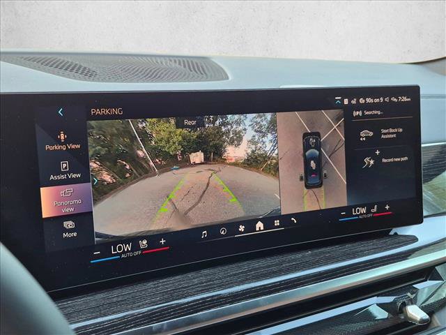 New 2026 BMW X6 xDrive40i w/ Executive Package AWD/4WD image 13