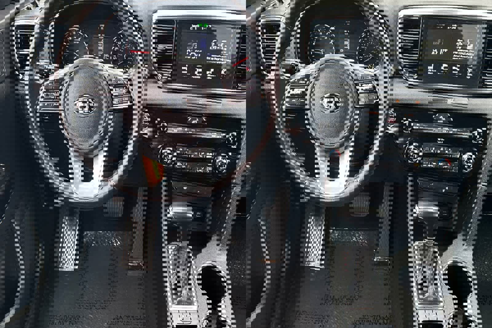 Used 2021 Kia Sportage EX image 16