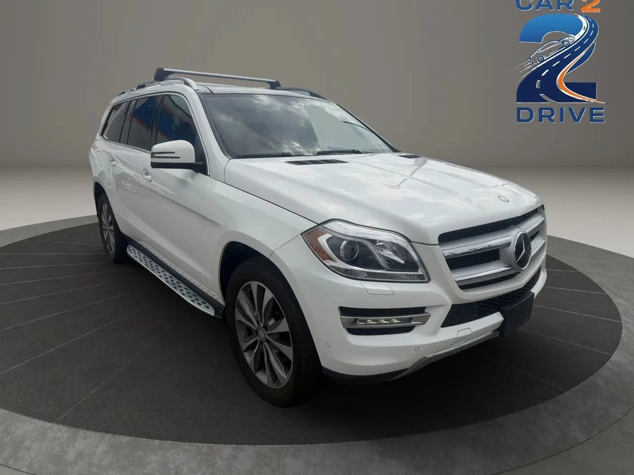 Used 2015 Mercedes-Benz GL 450 4MATIC image 4