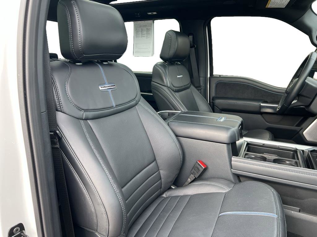 Used 2025 Ford F350 Platinum image 26