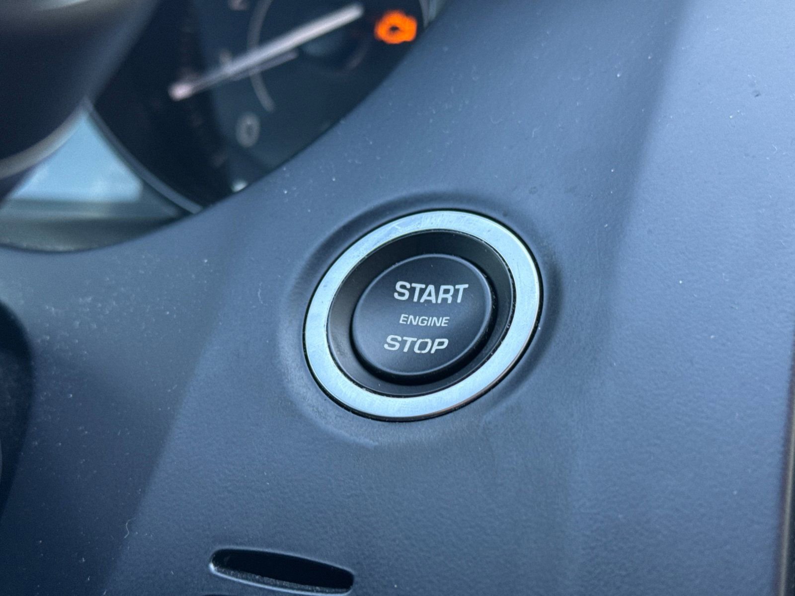 Used 2018 Jaguar E-PACE First Edition image 22