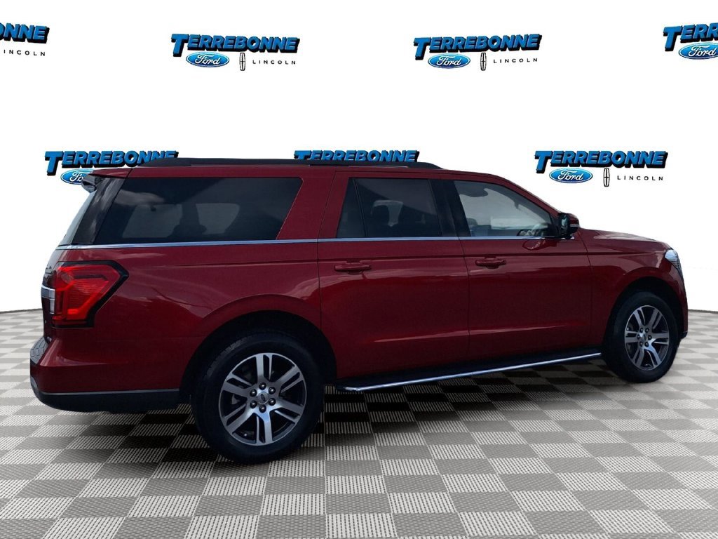 Certified 2022 Ford Expedition Max XLT RWD image 5
