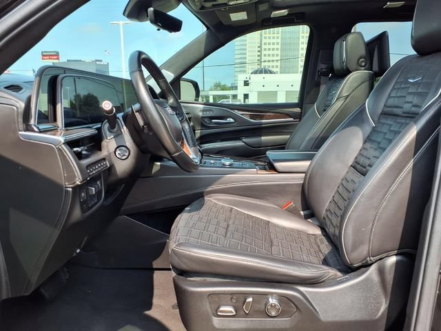Used 2021 Cadillac Escalade ESV Sport Platinum AWD/4WD image 4