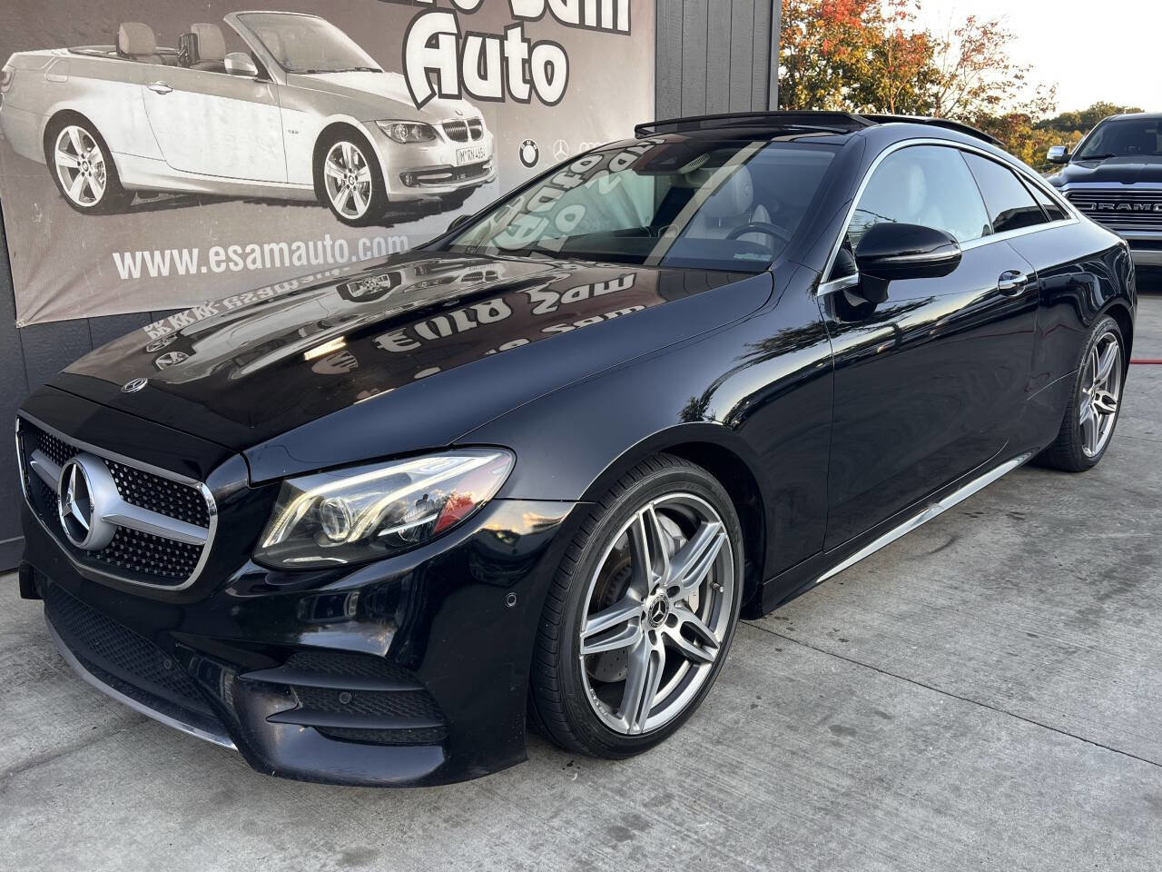 Used 2018 Mercedes-Benz E 400 Coupe image 1