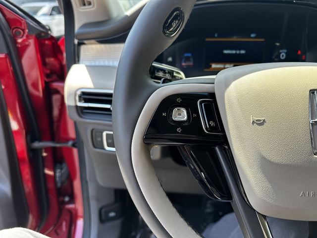Certified 2023 Lincoln Corsair AWD w/ Equipment Group 101A image 28