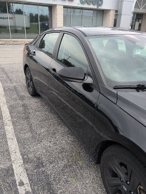 Used 2022 Hyundai Elantra SEL w/ Cargo Package FWD image 8
