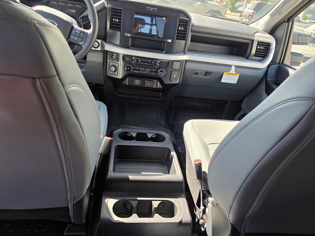 New 2026 Ford F350 XL w/ XL Chrome Package AWD/4WD image 26