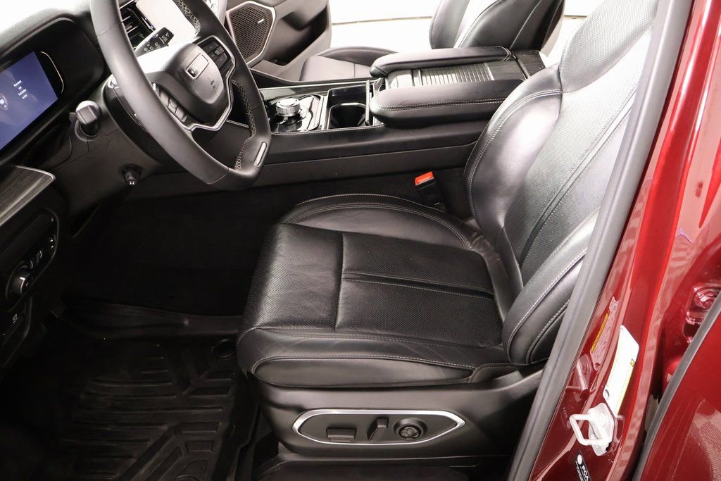 Used 2022 Jeep Wagoneer Series III image 12