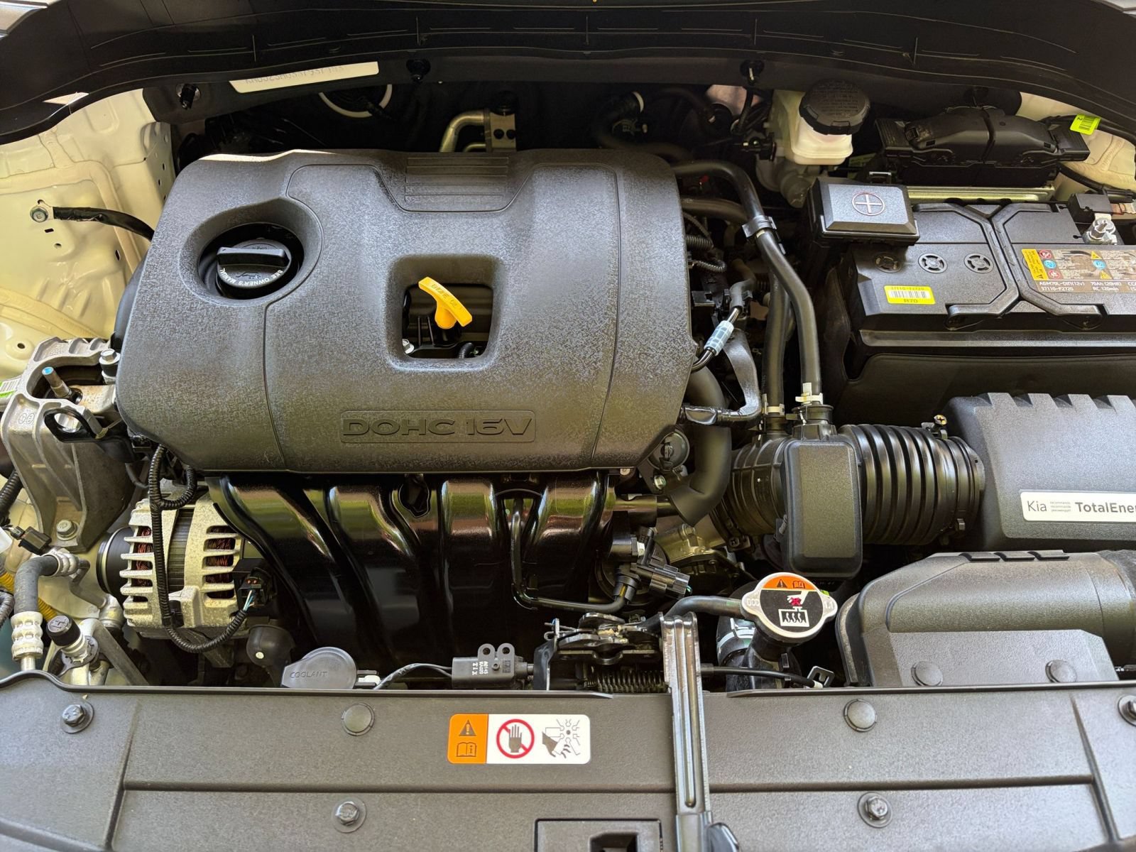 Used 2025 Kia Soul LX w/ LX Technology Package FWD image 30
