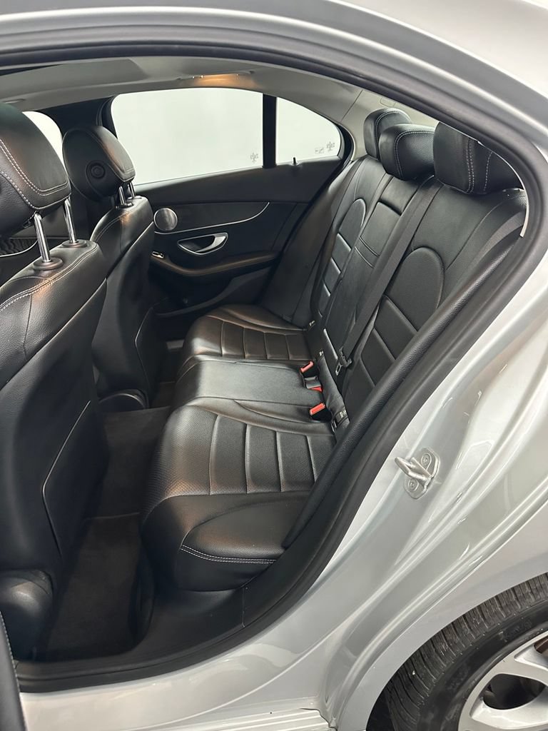 Used 2016 Mercedes-Benz C 300 4MATIC Sedan image 26