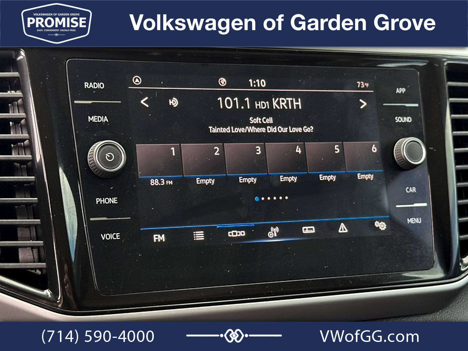 Used 2023 Volkswagen Atlas SE w/ Panoramic Sunroof Package FWD image 24