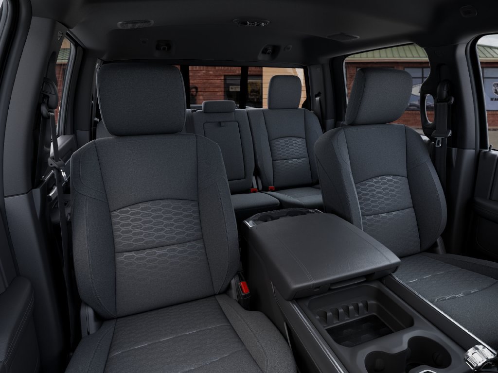 New 2026 RAM 3500 Big Horn AWD/4WD image 17
