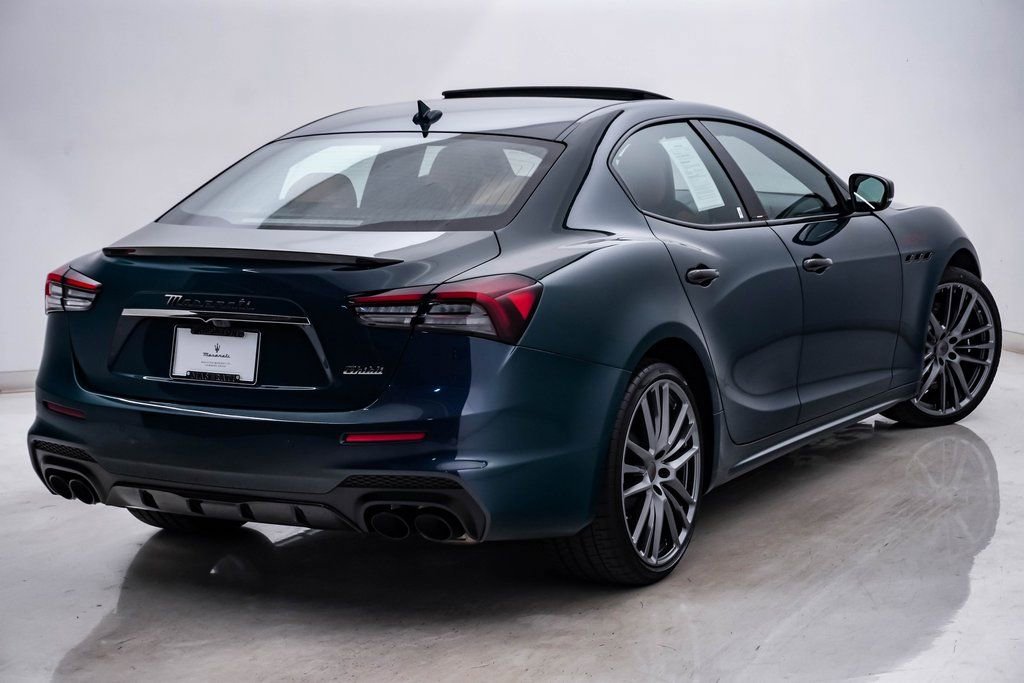 Used 2024 Maserati Ghibli Trofeo image 12