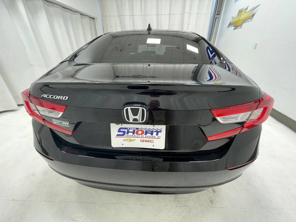 Used 2019 Honda Accord EX image 5