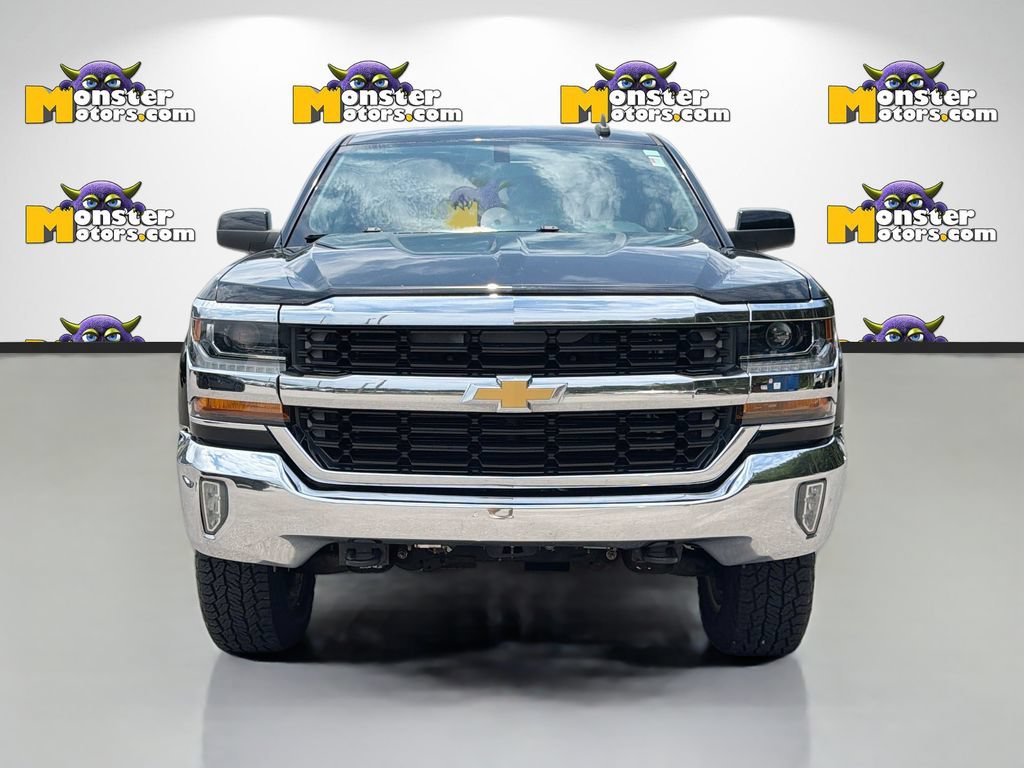 Used 2017 Chevrolet Silverado 1500 LT w/ All Star Edition AWD/4WD image 2