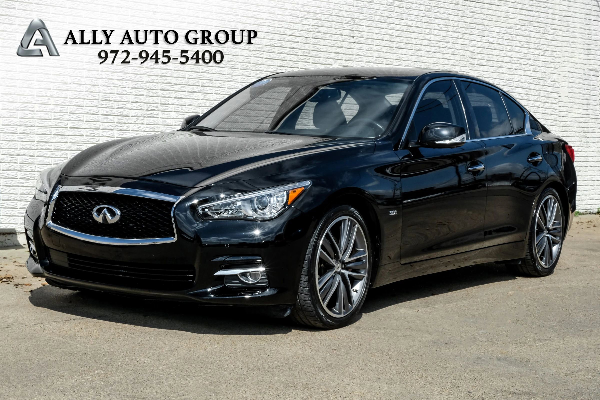 Used 2016 INFINITI Q50 3.0t Premium w/ Driver Assistance Package image 1