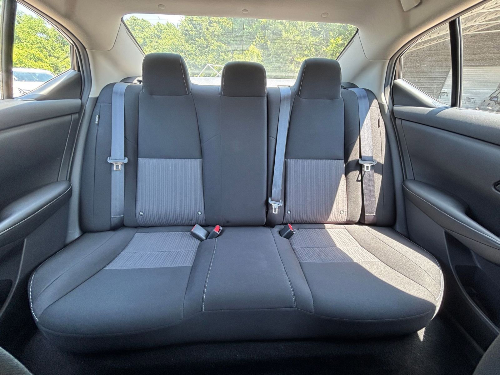 Used 2025 Nissan Sentra SV FWD image 34