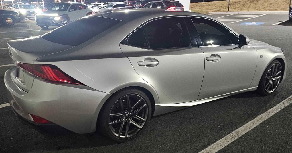 Used 2019 Lexus IS 300 F Sport w/ F Sport Package image 4