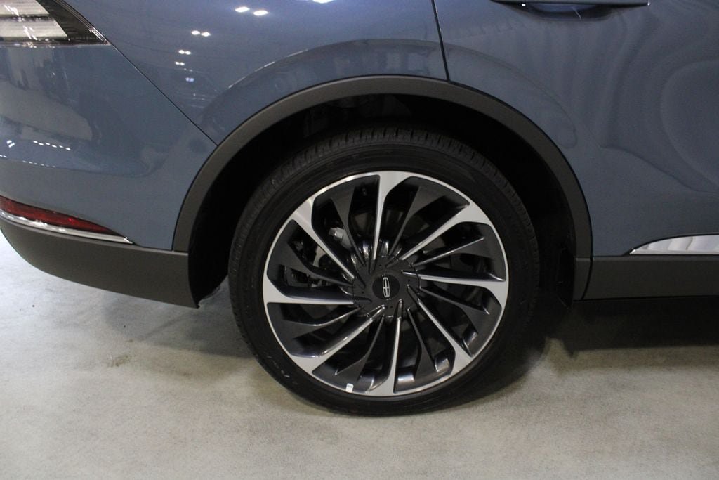 New 2026 Lincoln Aviator Reserve AWD/4WD image 27
