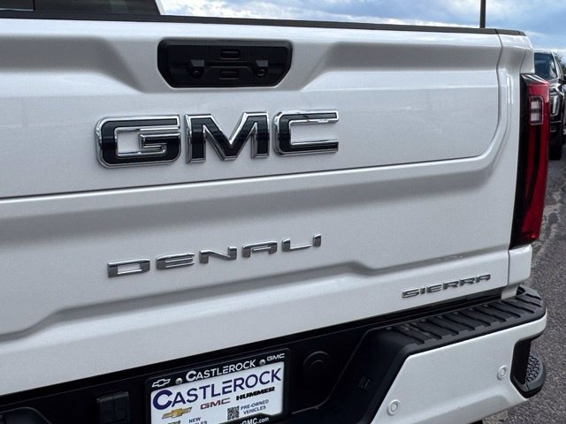 Certified 2025 GMC Sierra 2500 Denali Ultimate AWD/4WD image 14