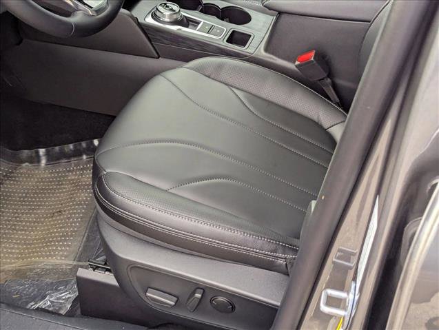 New 2025 Ford Escape Platinum w/ Premium Technology Package image 4